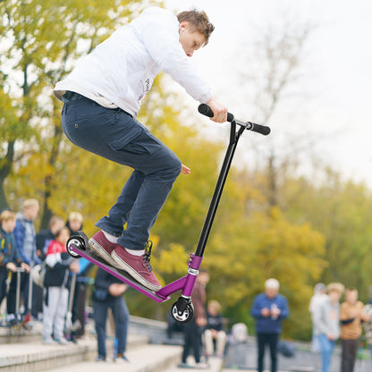 HOMCOM Stunt Scooter, 360√Ç¬∞ Entry Level Tricks Scooter w/ Lightweight Aluminium Deck and ABEC 7 Bearing, For Age 14+ Beginners, Purple