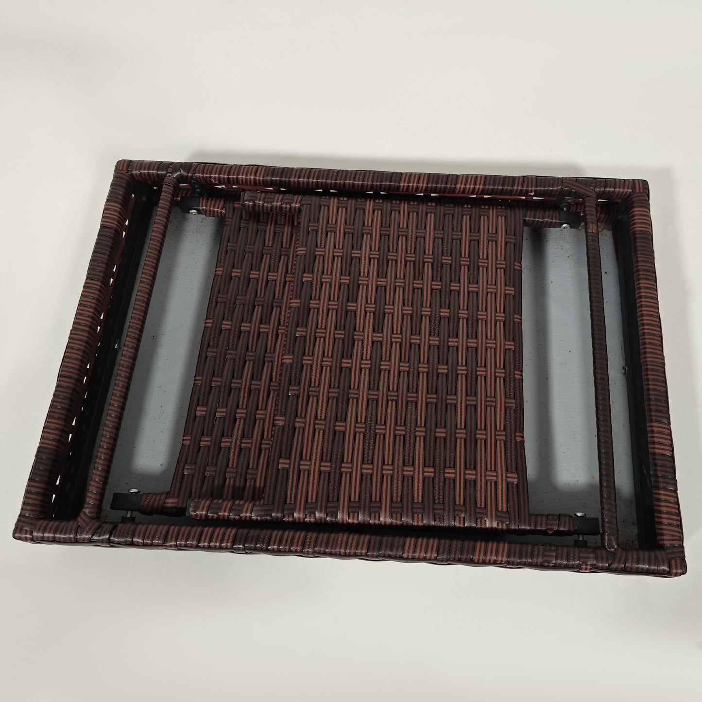 Outsunny Foldable Outdoor Coffee Table, Steel Frame Rattan Side Table, Coffee Table Side Table for Garden, Brown