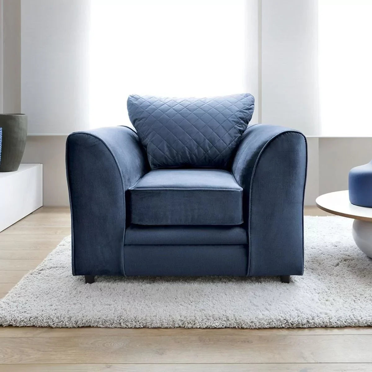 Chic Velvet Armchair - Dark Blue