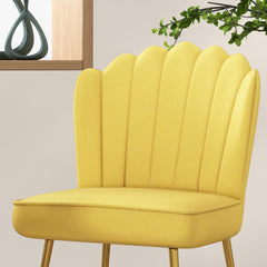 HOMCOM Velvet-Feel Shell Accent Chair - Yellow