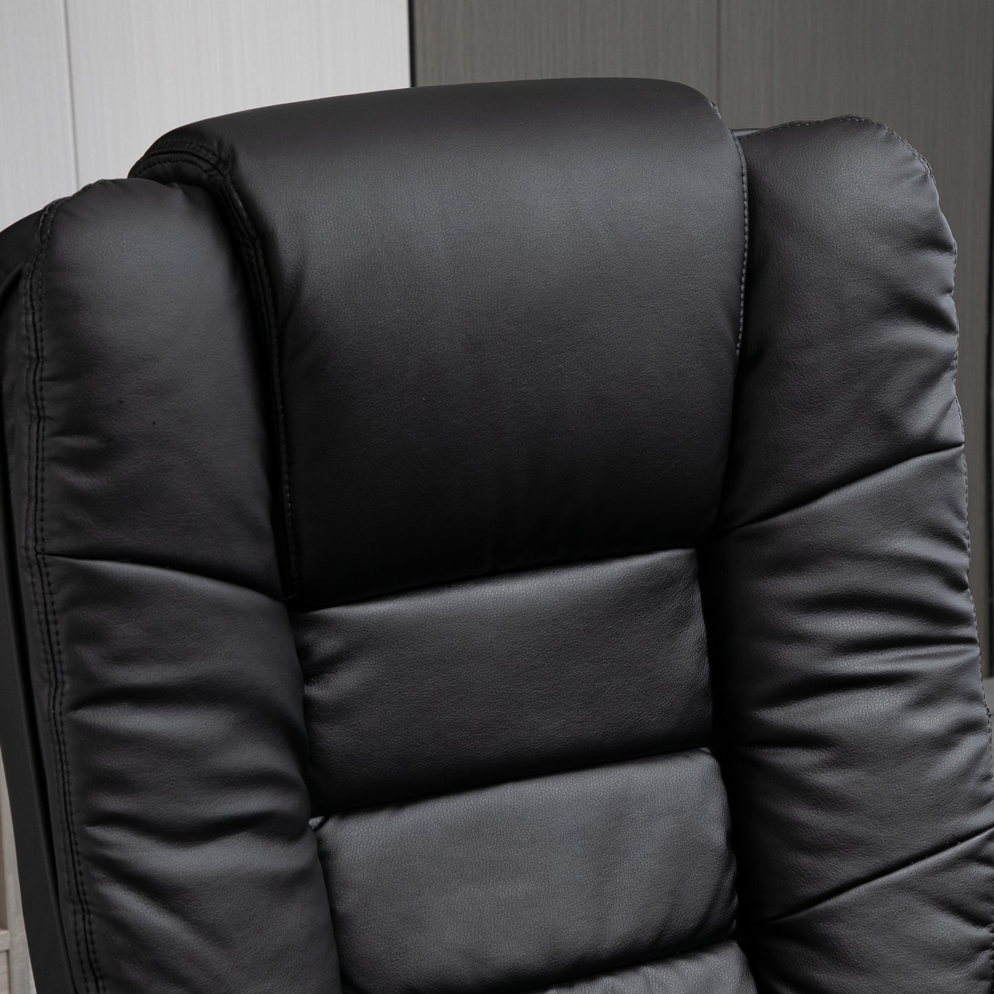 HOMCOM Recliner Chair With footstool, Recliner Armchair up to 130kg Weight Capacity, 135√Ç¬∞ Reclining Swivel Sofa Chair, PU Leather Ergonomic Couch Bed with Swivel Wood Base for Living Room, Black
